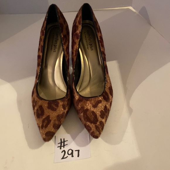 Comfort Plus leopard print heels. Faux fur. Size 11 heel height 2.5 inches.